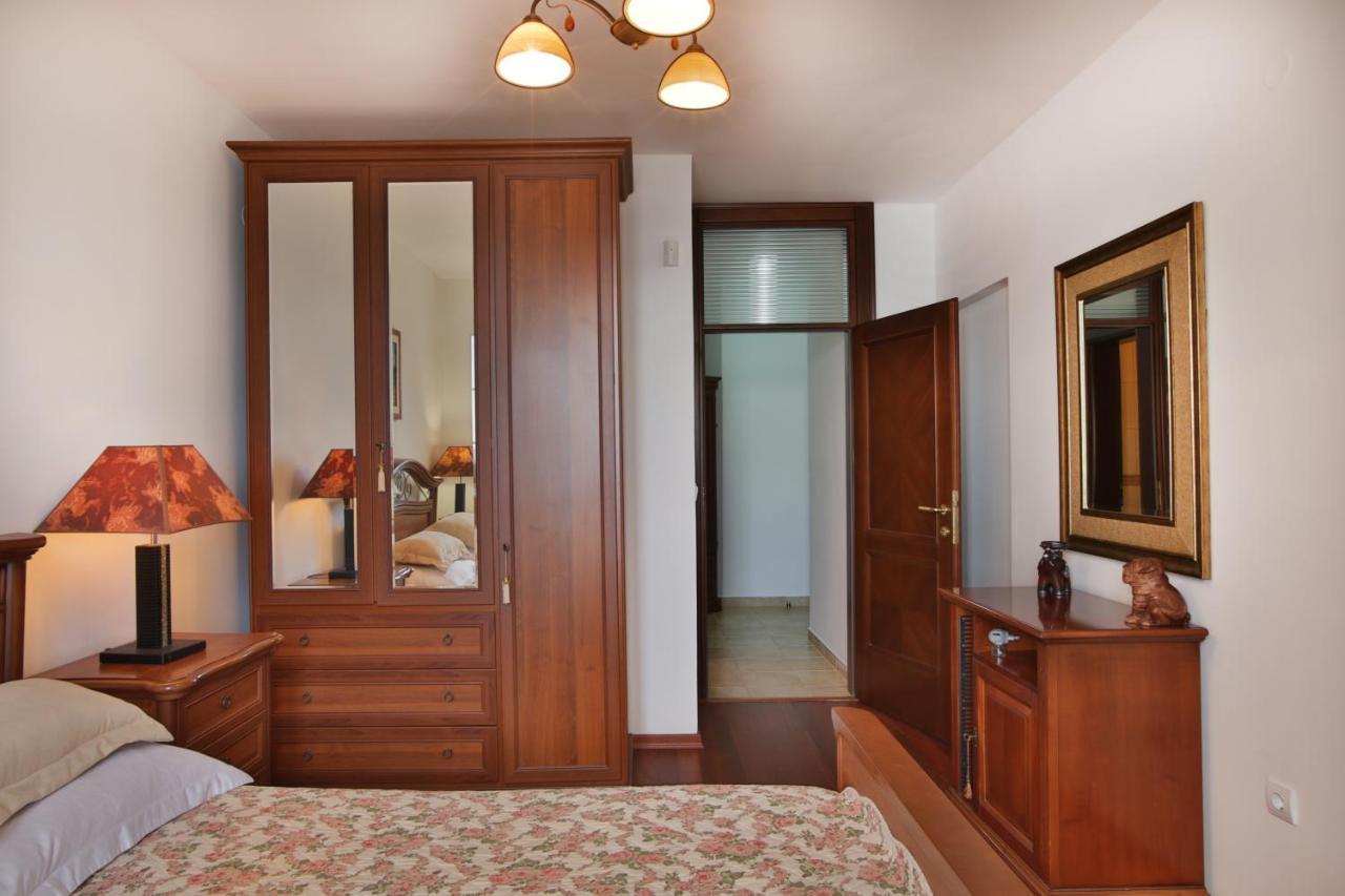 Royal Holiday Apartments Sveti Stefan Exterior foto