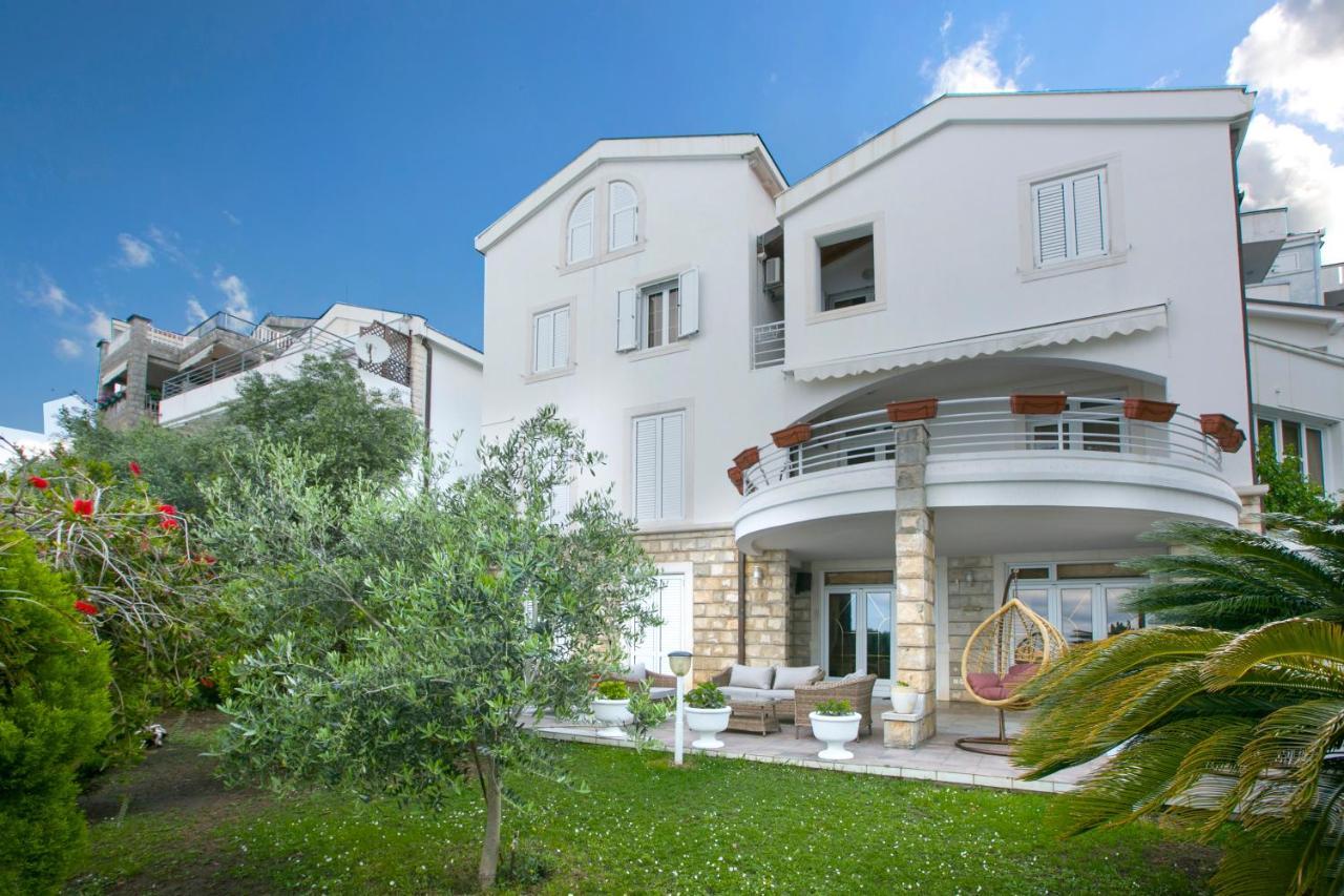 Royal Holiday Apartments Sveti Stefan Exterior foto