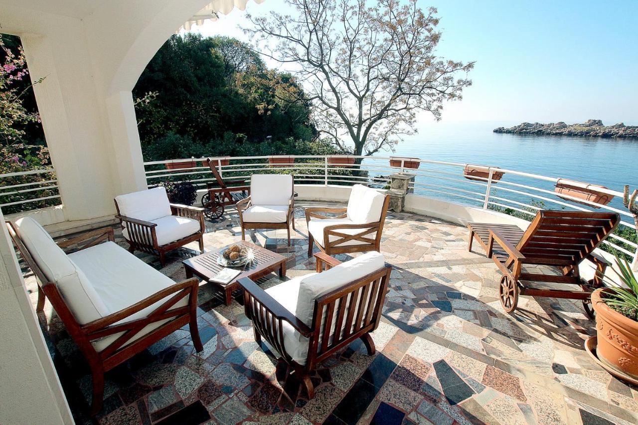 Royal Holiday Apartments Sveti Stefan Exterior foto